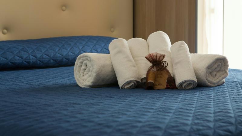 Hotel Capri Pietra Ligure Kültér fotó