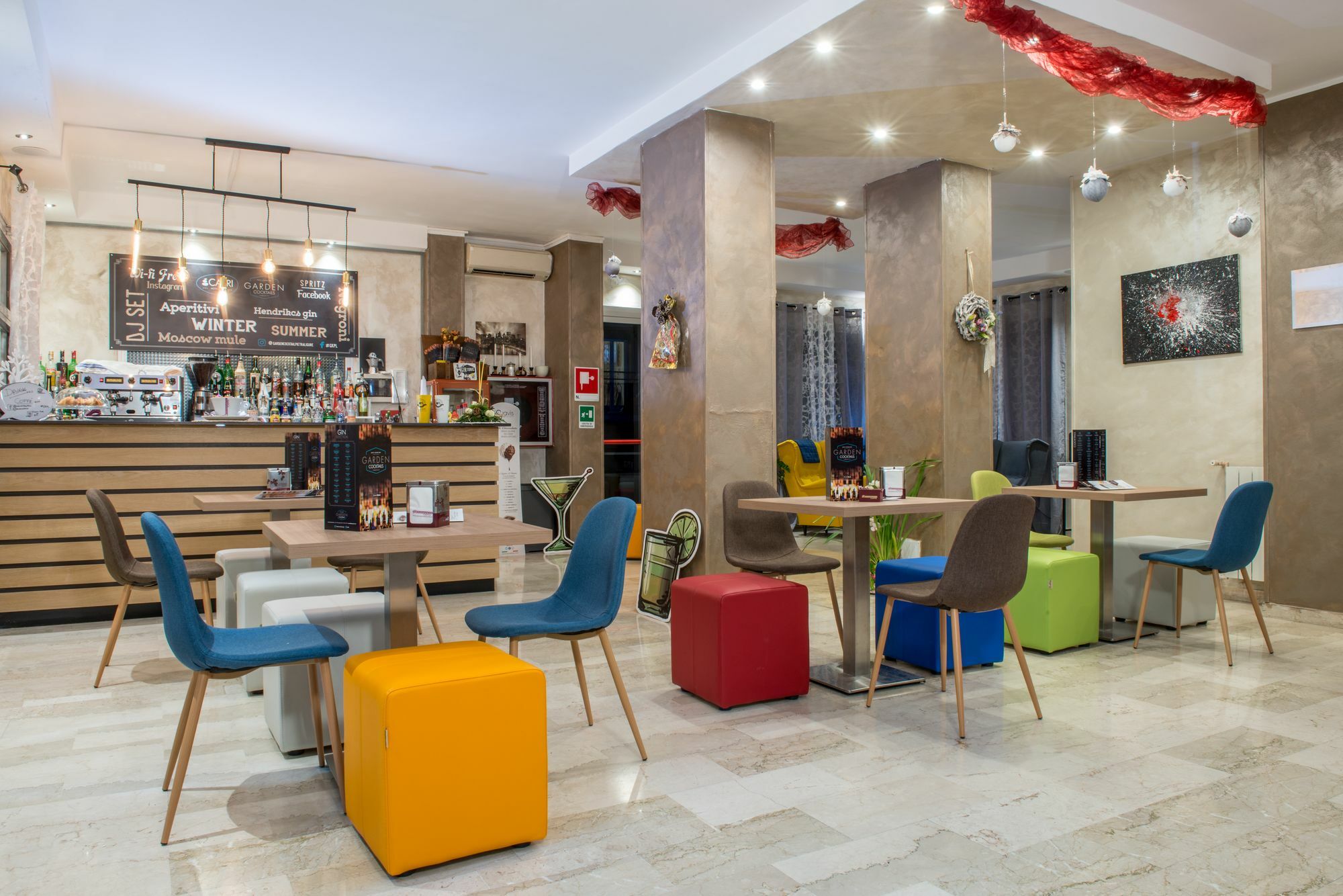 Hotel Capri Pietra Ligure Kültér fotó